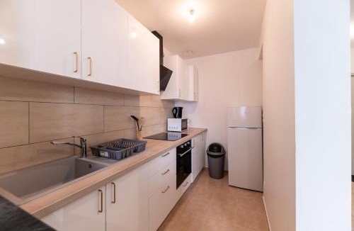 Graville Apartment | Le Vert Calme