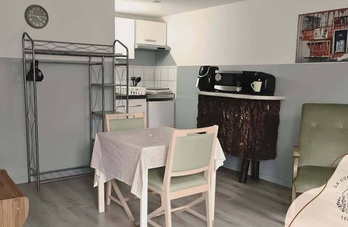 Lens Apartment | Le Vert Rotin, air fryer, proche Bollaert, 2 pers