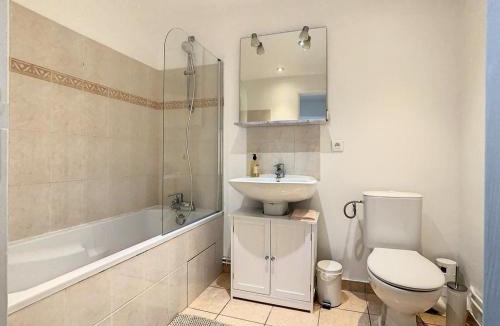 Longjumeau Apartment | Le Victor