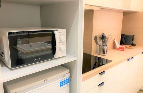 Clichy Apartment | Le Victor Hugo - Clichy-la-Garenne