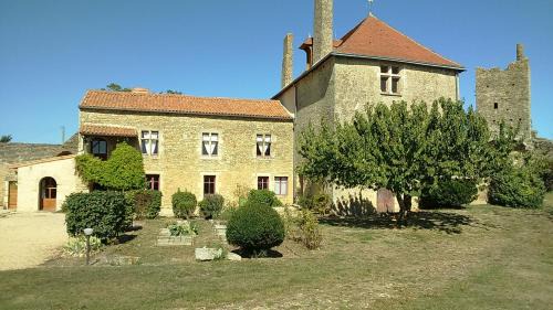 Airvault Bed & Breakfast | Le Vieux Chateau
