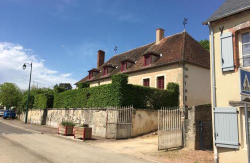 Pouzy-Mesangy Villa | Le Vieux Colombier