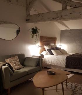 Sainte-Florence Bed & Breakfast | Le Vieux Logis de la Galocherie