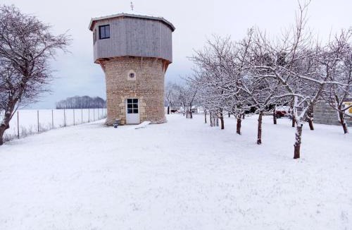 Bazenville House | Le vieux Moulin de Pierre