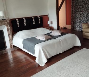 Fere-en-Tardenois House | Le vieux tilleul