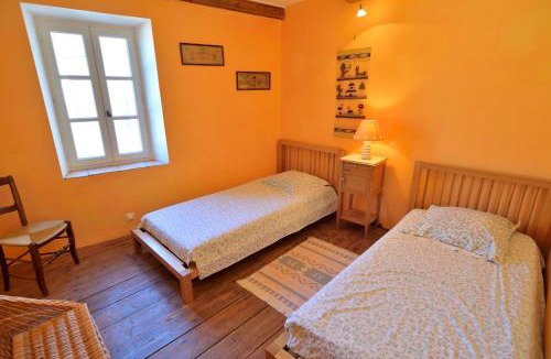 Sainte-Valiere Bed & Breakfast | Le village-hôtes