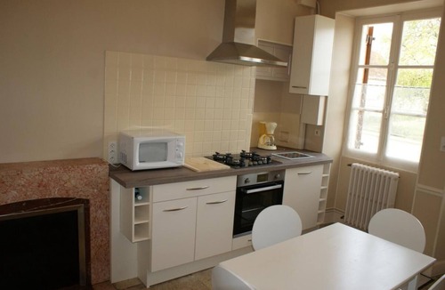 Polisot House | Le Village - POLISOT