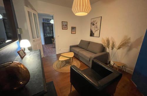 Anatole France Danton Apartment | Le Vintage