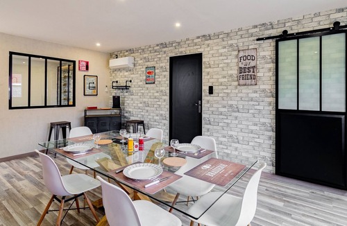 Hazebrouck Apartment | Le Violon d'Or - Appartement atypique