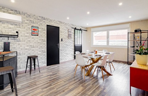 Hazebrouck Apartment | Le Violon d'Or - Appartement atypique