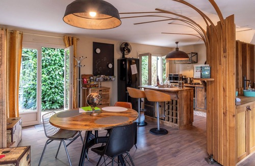 Lindry Apartment | le Voyage !