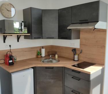 Le Hommet-d'Arthenay Apartment | Le vulcain
