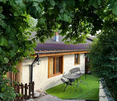 Monnet-la-Ville House | LE WÜRM