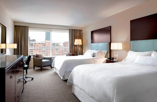 International District Hotel | Le Westin Montréal