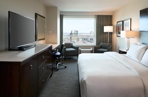 International District Hotel | Le Westin Montreal