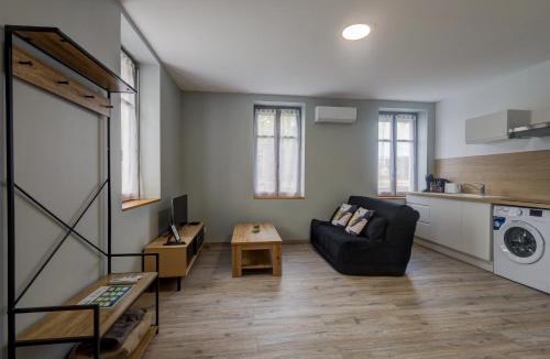 Hieres-sur-Amby Apartment | Le Westy 1