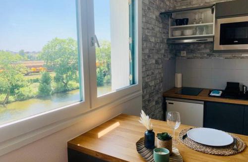 Alphonse Guerin Apartment | Le Wild, Superbe studio au bord de la vilaine