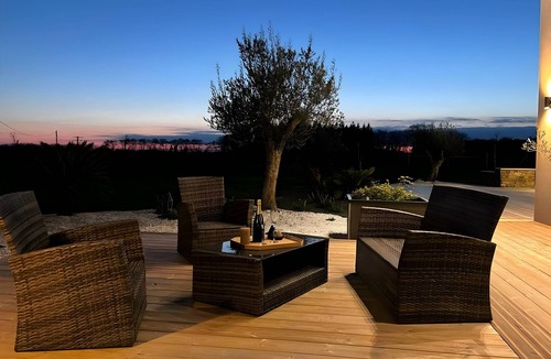 Saint-Corneille Villa | Le Yucca Spa - Jacuzzi - 8p - Rêve au Mans