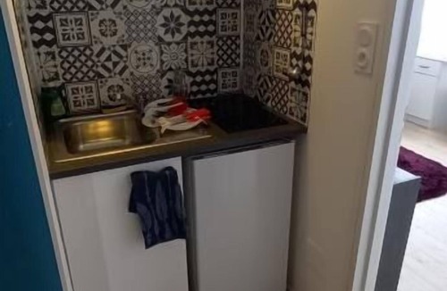 Tarbes Apartment | Le Zen -studio Tout Équipé- Wifi Fibre-centre Ville