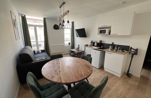 Lens Apartment | Le Zen Urbain : 2-4 p