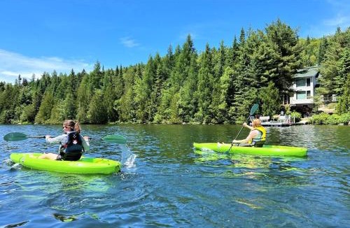 Sainte-Lucie-des-Laurentides House | Le1615 - Lac, Quai privé- Les chalets dans le nord