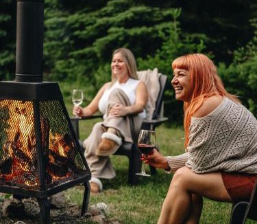 Sainte-Lucie-des-Laurentides House | Le2089 - Spa et plage - Les chalets dans le nord