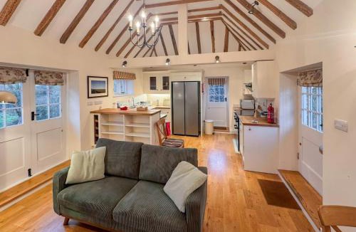 Wavehorne House | Leacon Hall Lodge