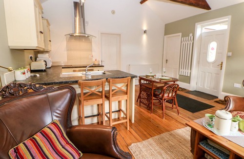 Bishop Auckland Cottage | LEADMILL HOUSE WORKSHOP, pet friendly in Barnard Castle