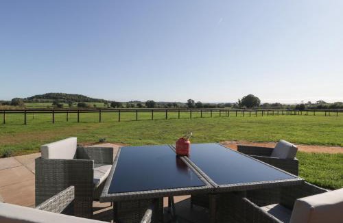 Newent House | Leadon View Willow