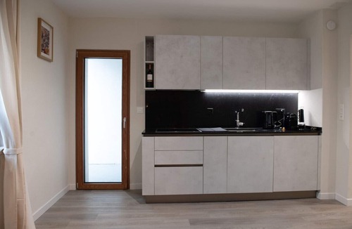 Oerlikon Apartment | Leaf Apartment in Zurich Oerlikon