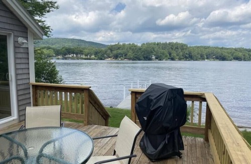 Antrim Cottage | Leaf Peeper Special!nWaterfront!