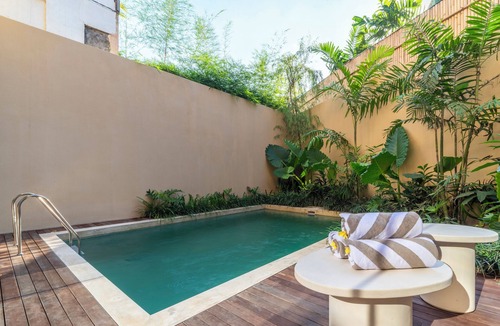 Banjar Semer Villa | Leaf Villas Berawa - 4 Bedrooms with Jaccuzi