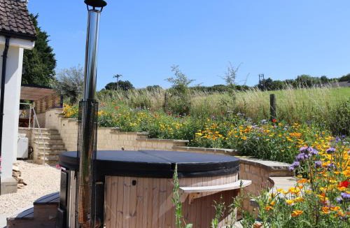 Chippenham House | Leafield House Nables Farm