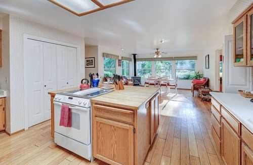 Murphys House | Leafy Lonesome - Murphys Vacation Rentals