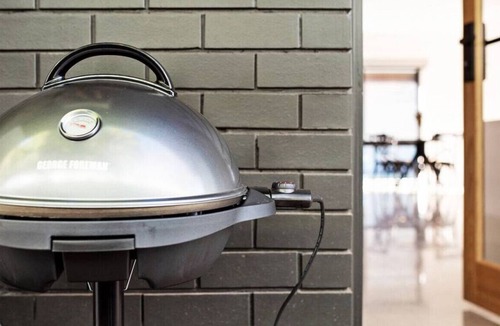 Benalla West House | Leafy Retreat - Benalla