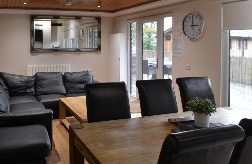 Otterburn House | Leafy Run