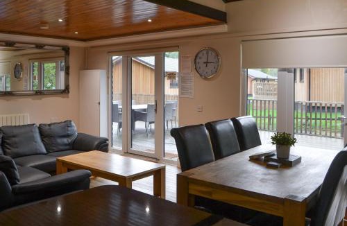 Otterburn House | Leafy Run