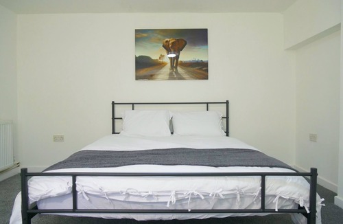 Leamington Spa Apartment | Leamington Spa Gem Cozy Studio Awaits You