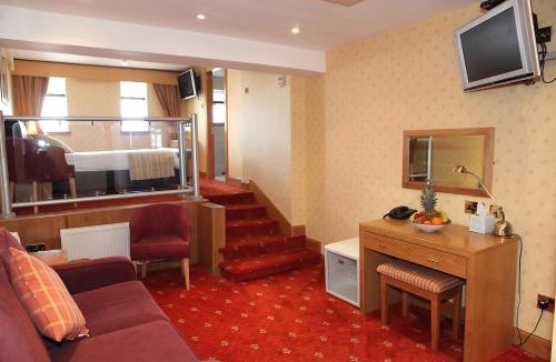 Grangemouth Hotel | Leapark Hotel