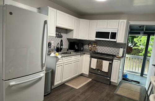 Wilkes-Barre Apartment | Leave Worries Behind