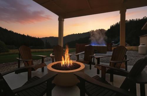 Leavenworth House | Leavenworth Farmhouse