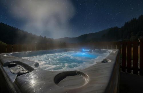 Leavenworth House | Leavenworth Farmhouse