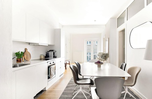 Copenhagen City Centre Apartment | Leaves 1 - Charming Ap for 8 Persons in Central Copenhagen
