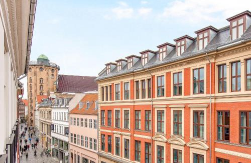 Copenhagen City Centre Apartment | Leaves 3 - Pleasant 4-Bdr Apt in Central Copenhagen