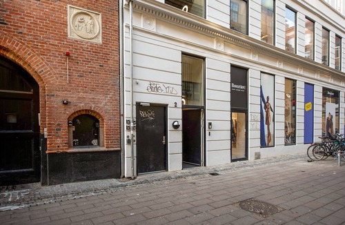 Copenhagen City Centre Apartment | Leaves 4 - Precious 2-bdr Apt in Central Copenhagen