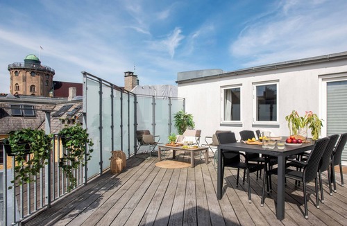 Copenhagen City Centre Apartment | Leaves 6 - 2 Bdr Apt With Shared Roof Terrace