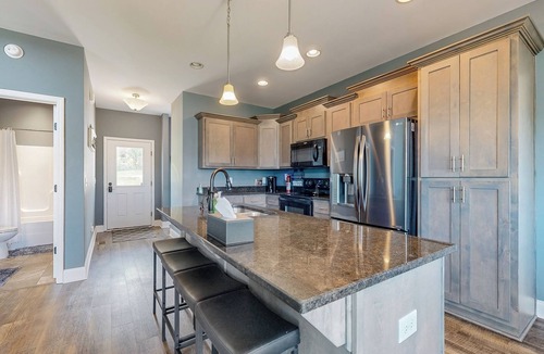 Dixon Springs House | Lebanon Family Riverfront Hideaway: Dogs Welcome