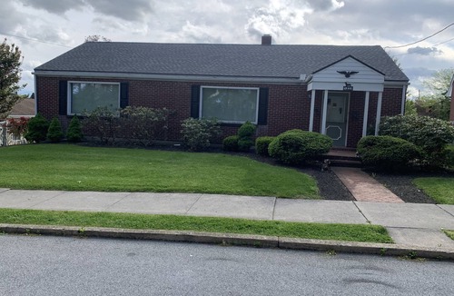Lebanon House | Lebanon Single Home 30 minutes from Hershey 10 minutes to Lebanon Veterans