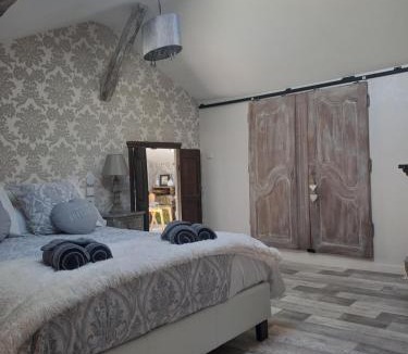 Izaut-de-l'Hotel Bed & Breakfast | Lecarréblanc