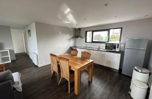 Saint-Pair-sur-Mer Apartment | Lecrindublanccaillou